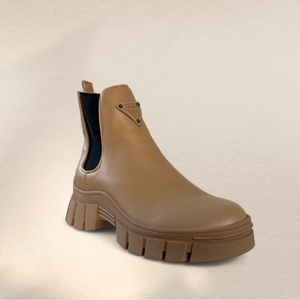 GUESS Hestia Chelsea booties